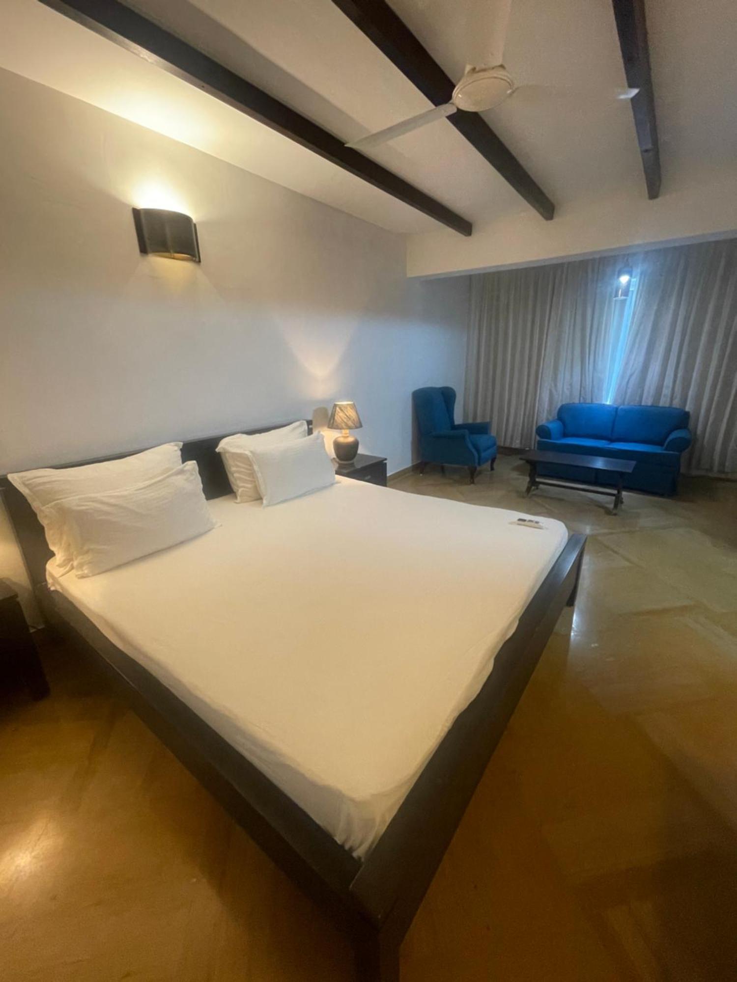 Villa M - Jia 4 Candolim Goa 3Bhk, Pool Facing, Near Beach, Free Breakfast, Free Wifi And Prime Location Аугада Экстерьер фото